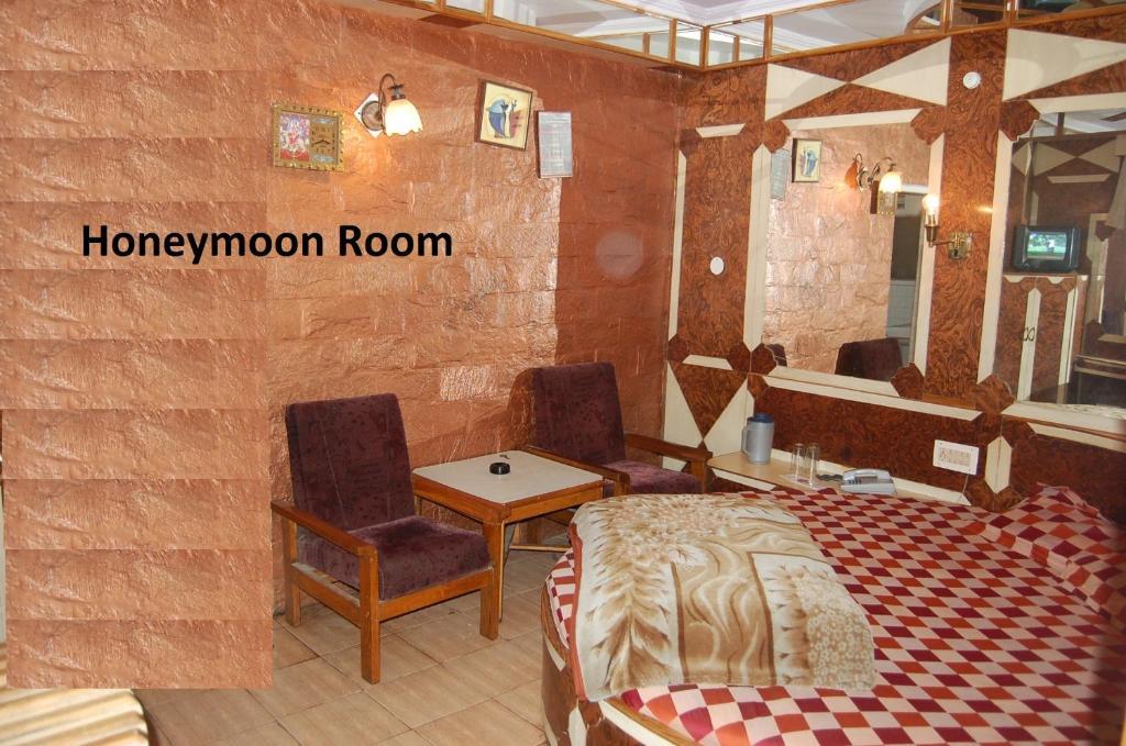 Hotel Gulmarg Regency Shimla Room photo